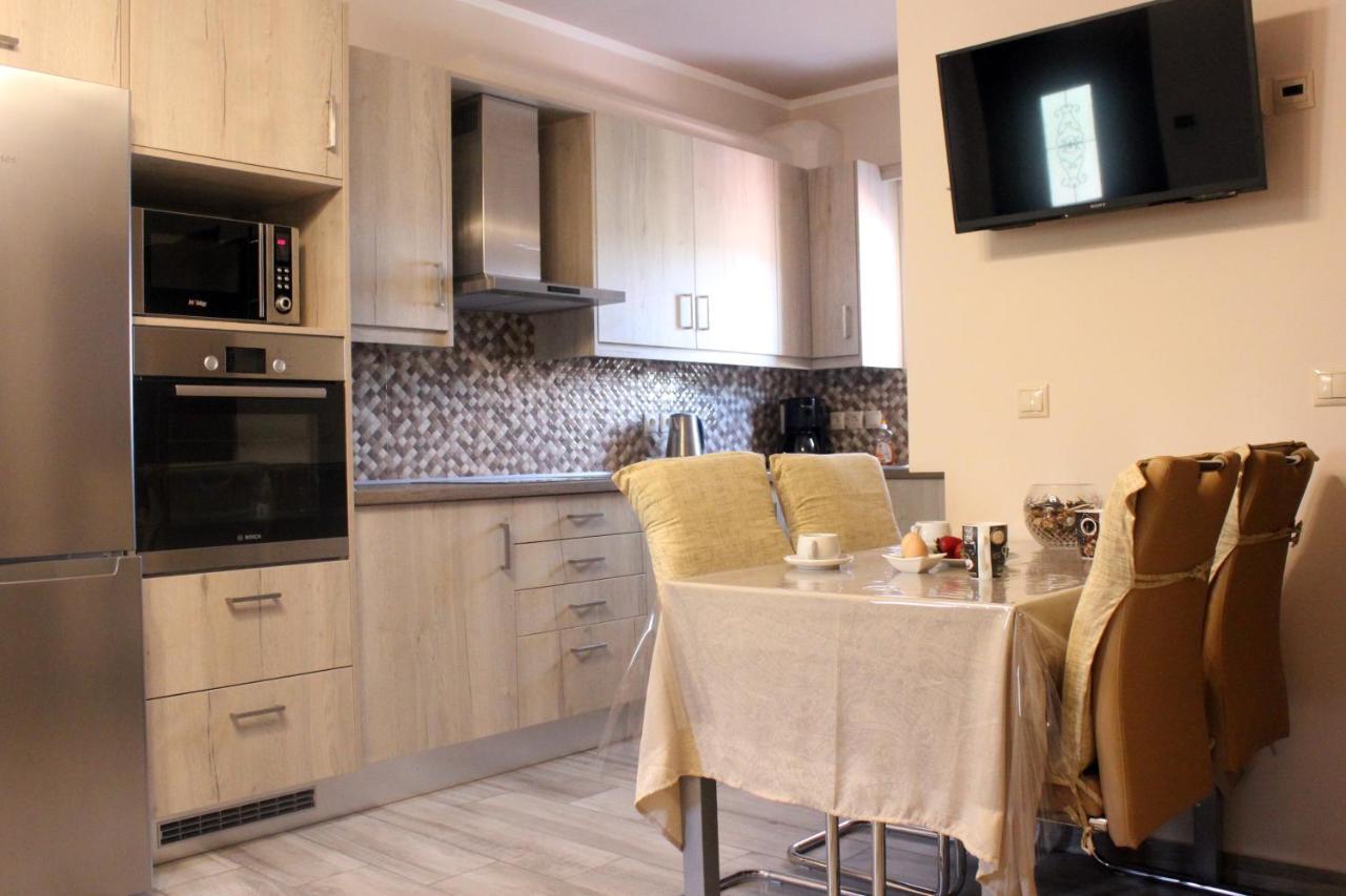 Theos Apartments Ájosz Sztéfanosz Kültér fotó