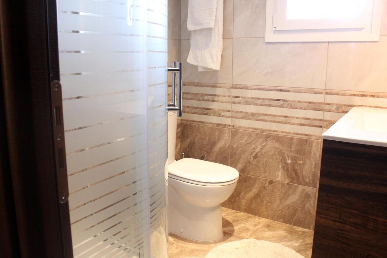 Theos Apartments Ájosz Sztéfanosz Kültér fotó